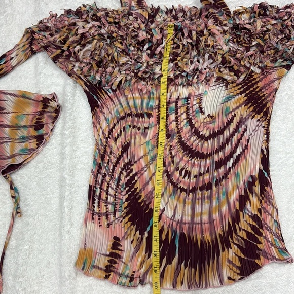 Brown and Orange Ruched Bell Sleeve Blouse - Picture 8 of 9